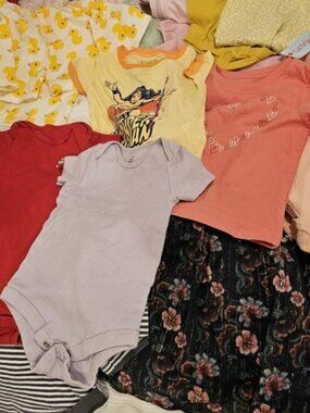 💥 Baby Girl Lot 0–12M Clothing Lot Gap Disney Carter’s 28pc Cotton Excellent